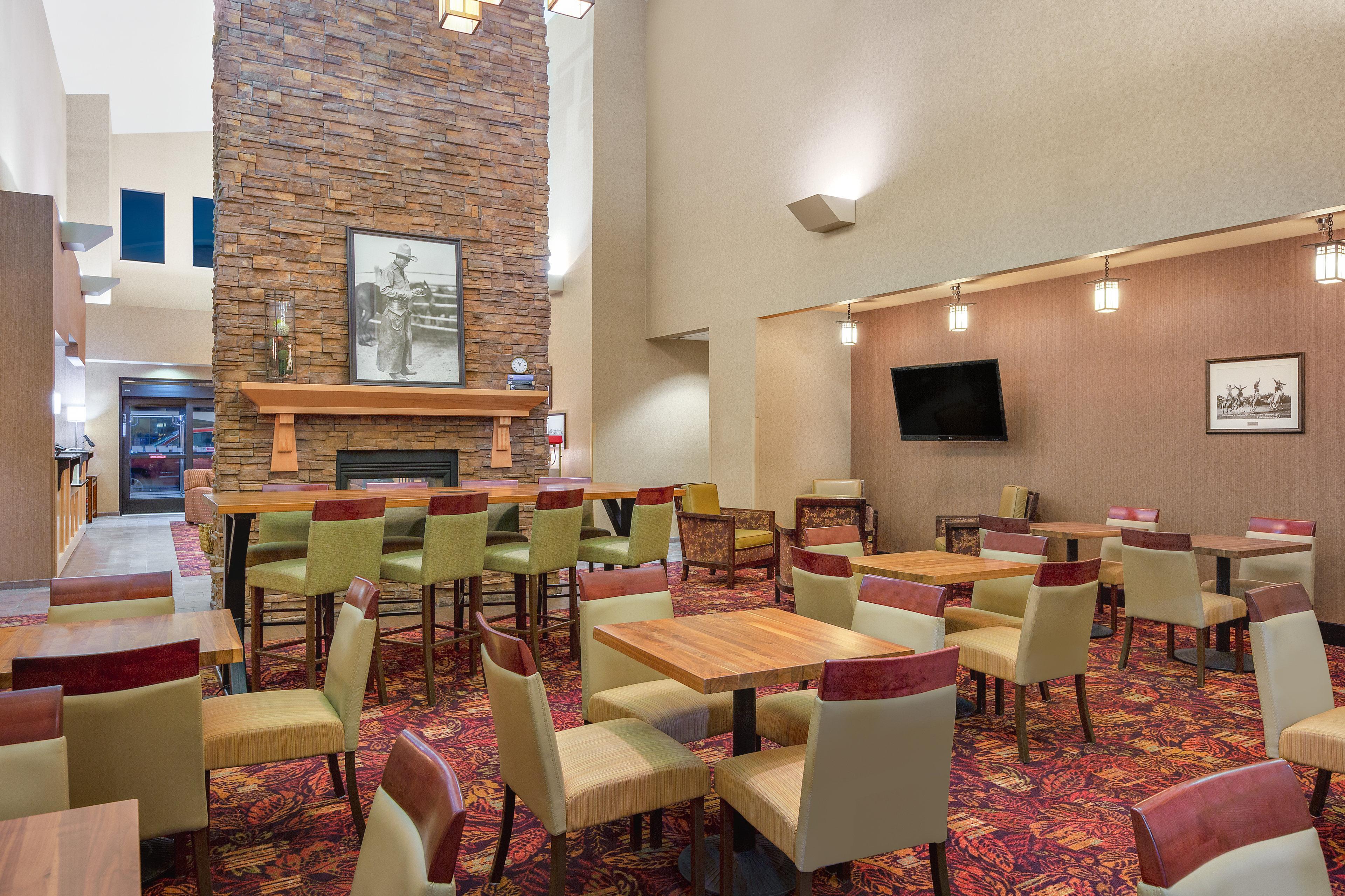 Holiday Inn Express Hotel & Suites Gillette By Ihg Esterno foto