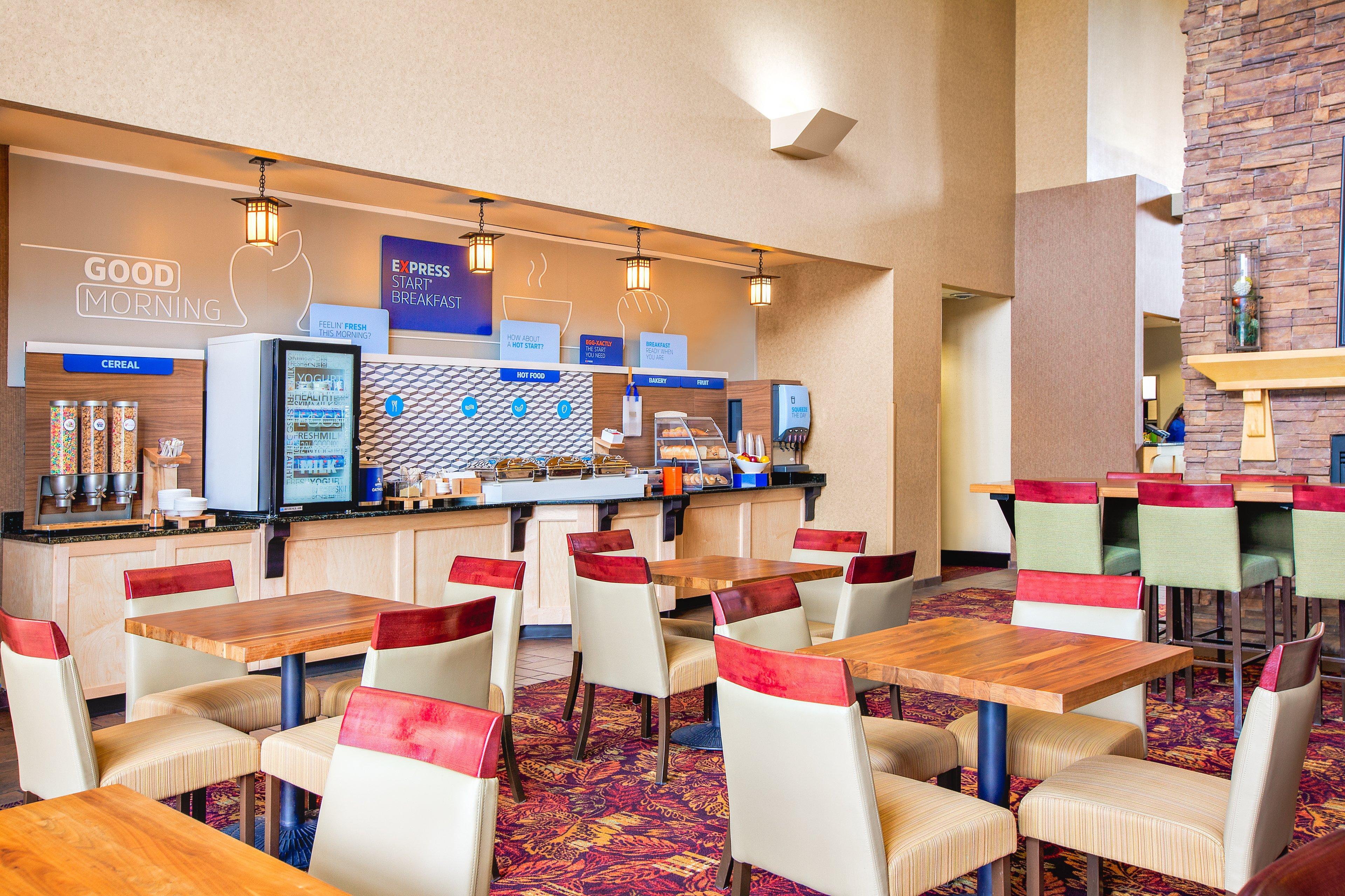 Holiday Inn Express Hotel & Suites Gillette By Ihg Esterno foto