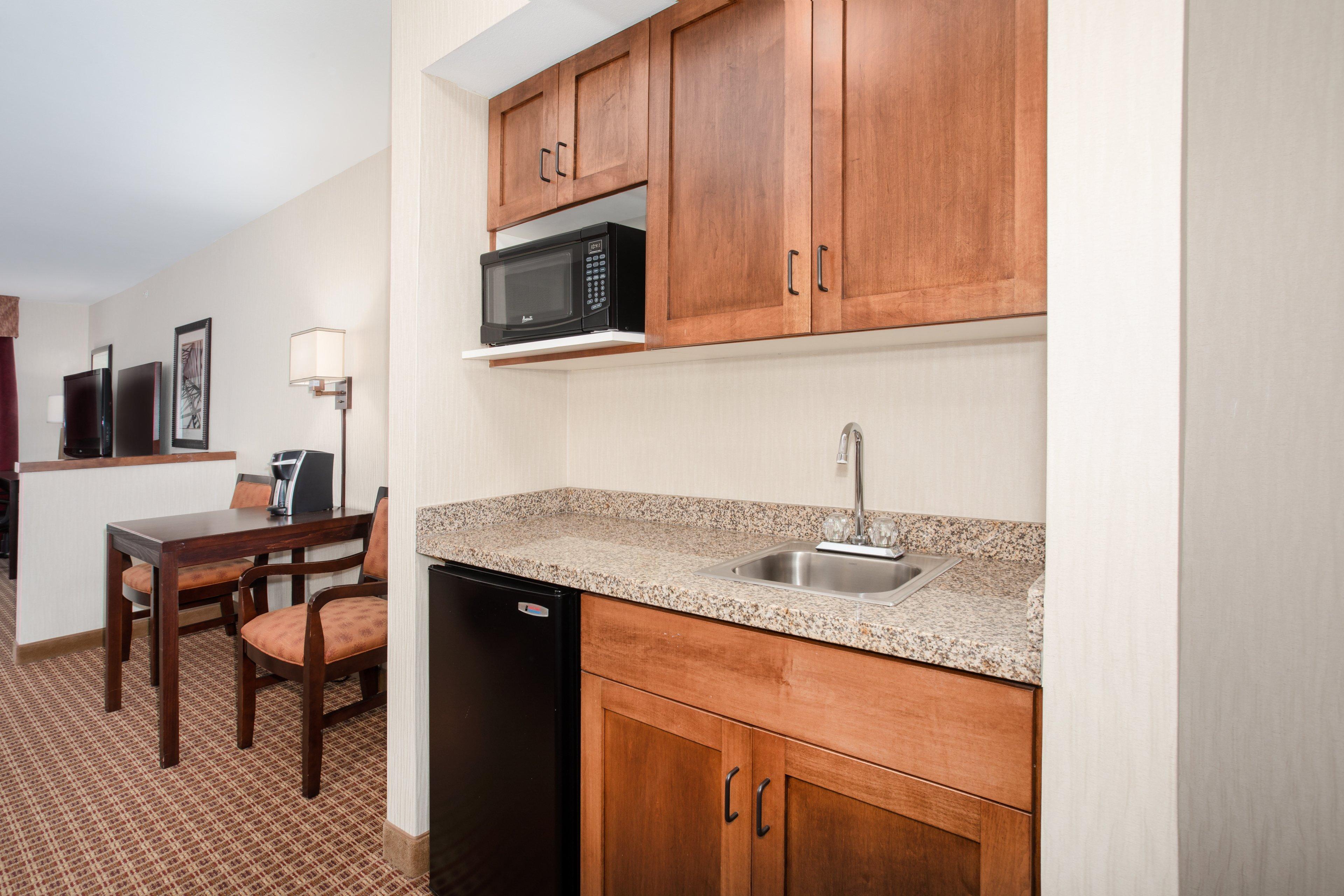 Holiday Inn Express Hotel & Suites Gillette By Ihg Esterno foto