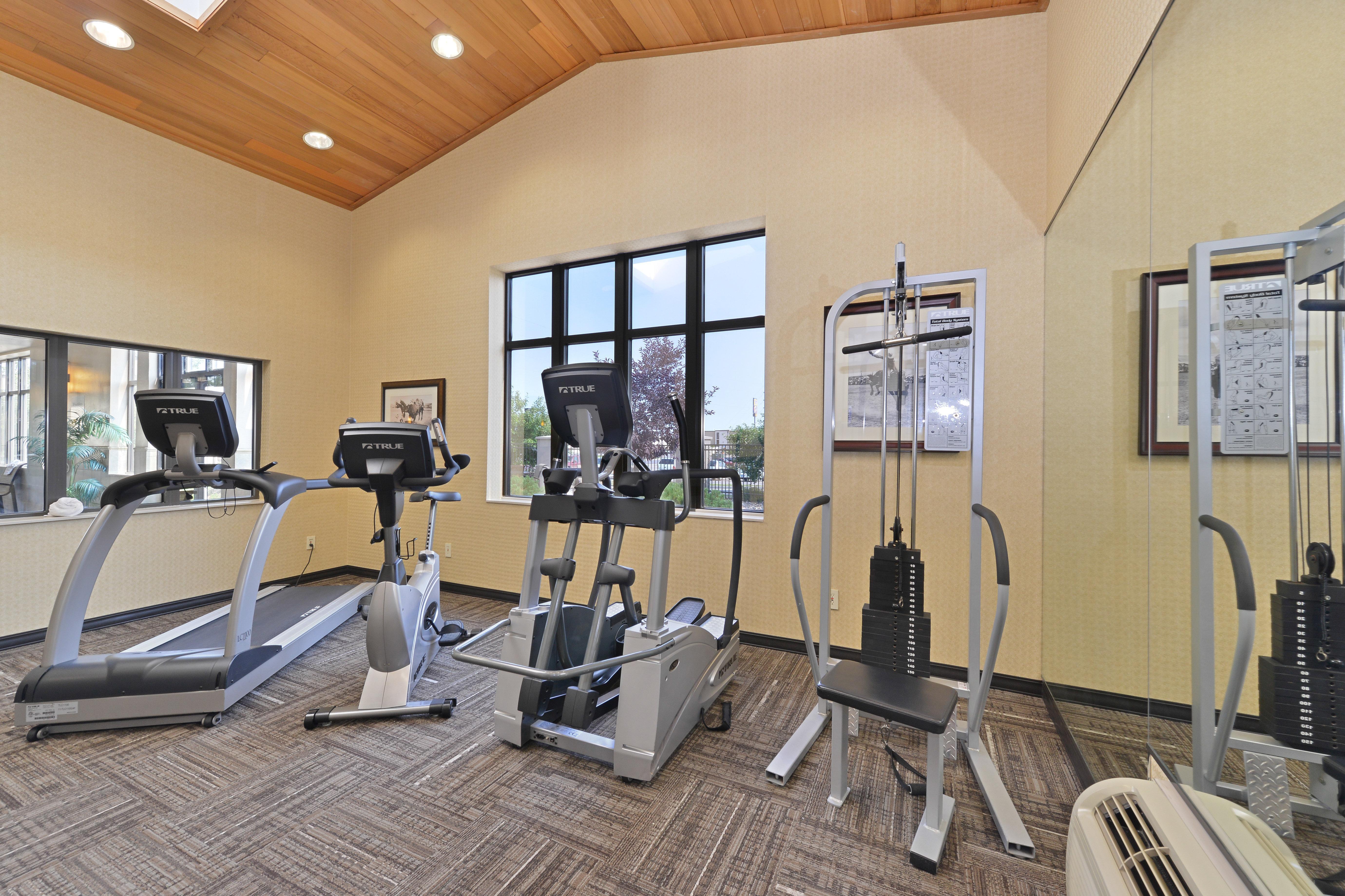 Holiday Inn Express Hotel & Suites Gillette By Ihg Esterno foto
