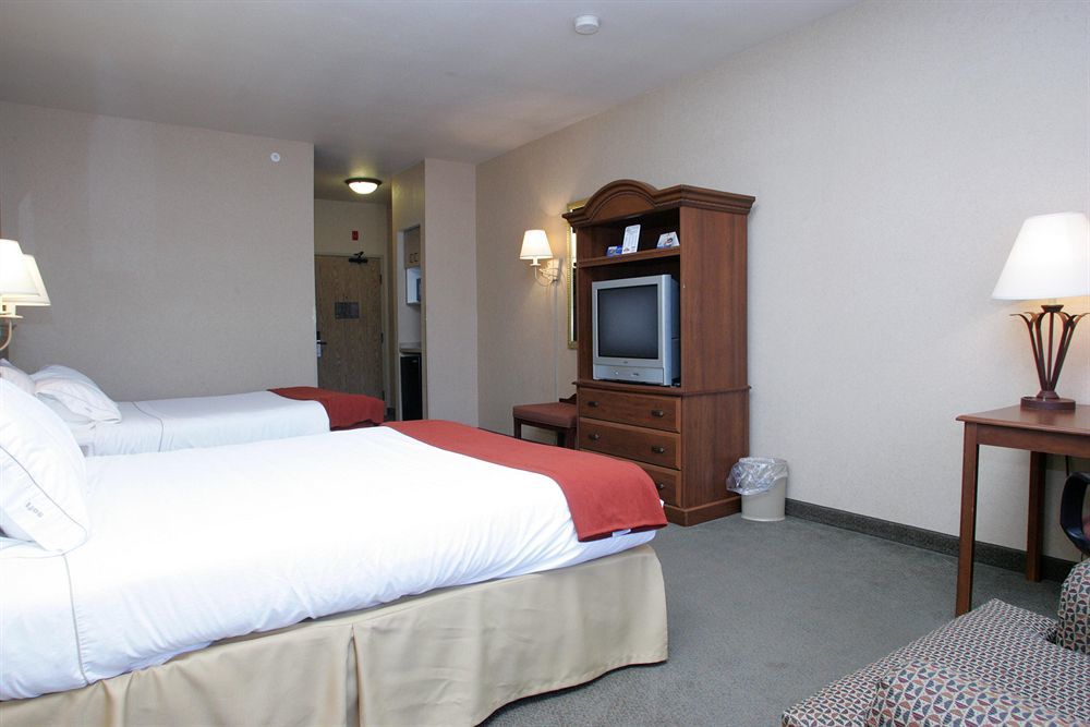 Holiday Inn Express Hotel & Suites Gillette By Ihg Esterno foto