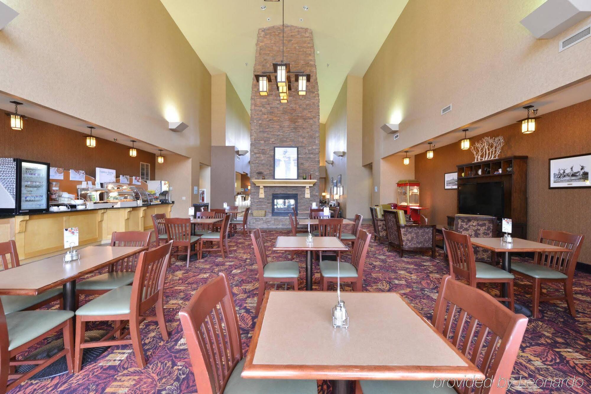 Holiday Inn Express Hotel & Suites Gillette By Ihg Esterno foto